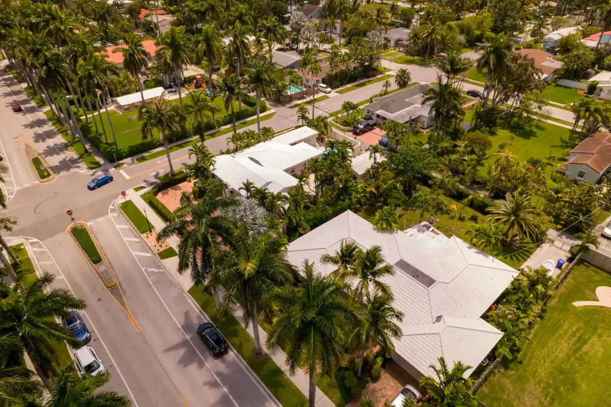 Aerial real estate at hollywood